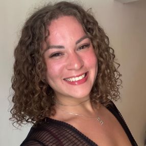 Evellyn, Babysitter in Vitória
