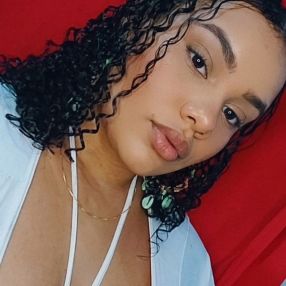 Dayane Aparecida, Babá em Leopoldina
