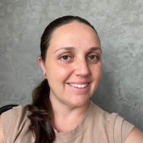 Amanda, Babá em Balneário Camboriú