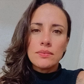 Amanda, Babá em Belo Horizonte