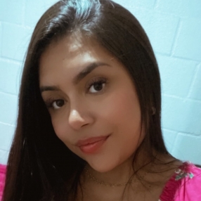 Jaqueline, Babá em Sapucaia do Sul