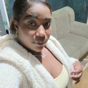 Patricia, Babá em Guapimirim