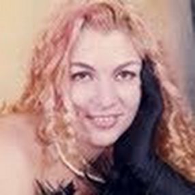 Julia, Babá em Sapucaia do Sul
