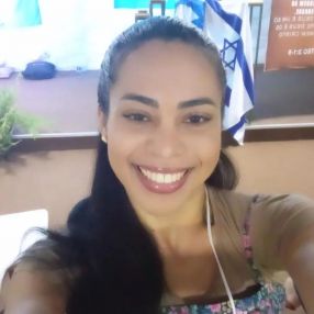 Del, Babysitter in Barra dos Coqueiros