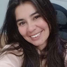 Michele, Babá em Arroio do Meio