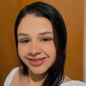 Larissa, Babá em Paiçandu
