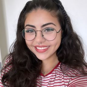 Yasmim, Babysitter in Curitiba