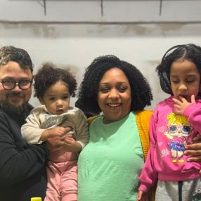 Amanda, Family in Barueri