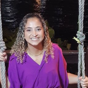 DENISE, Babá em Niterói