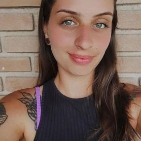 Amanda, Babá em São Carlos