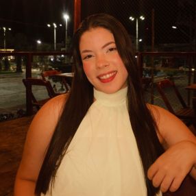 Luana Branca, Babysitter in Itapipoca