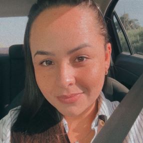 Fernanda, Babá em Campo Mourão