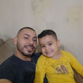 Kayque, Família em Valparaíso de Goiás