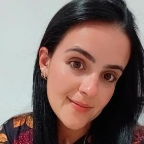 Thais, Babysitter in Uberaba