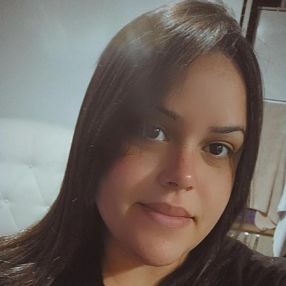 Janainny, Babá em Caraguatatuba