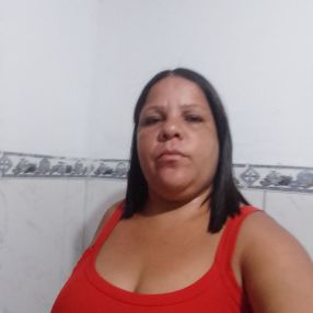 Ana, Babá em São Pedro da Aldeia
