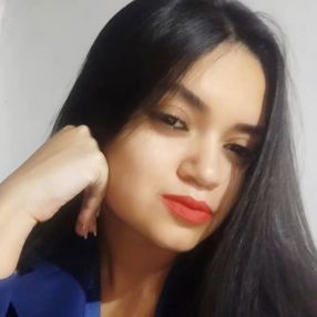 Aparecida, Babá em Senador Canedo