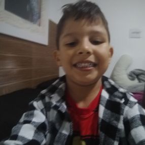Naara, Família em Vinhedo