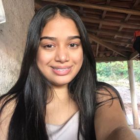 Maria, Babá em Altos