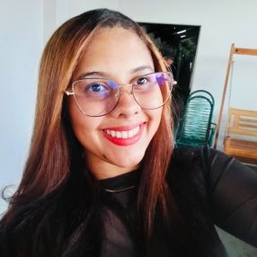 Fabíola, Babá em Passos