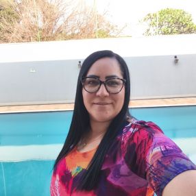 Lucimara tomaz de castro de, Babá em Araucária