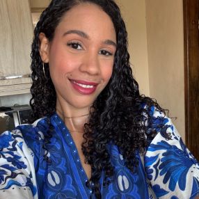 Yasmin, Babysitter in Salvador