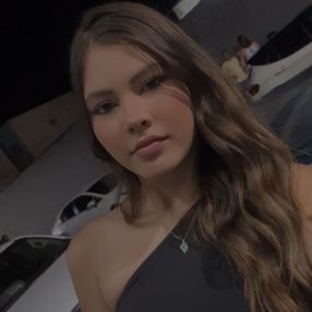 Luana, Babá em Monte Carmelo