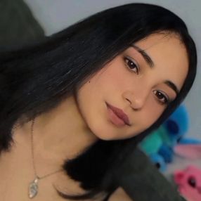 BRUNA, Babá em Itaperuçu