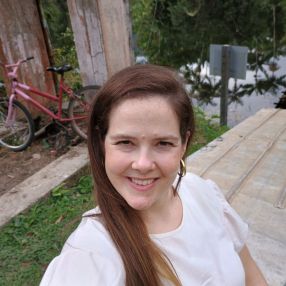 Bruna, Babá em São Paulo