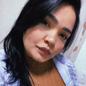 Isabele Maia, Babá em Rio Branco