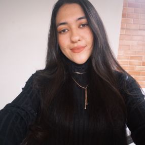 Amanda, Babá em Barra Mansa