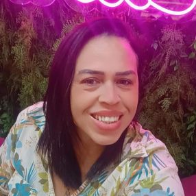 Virginia, Babysitter in Cajamar