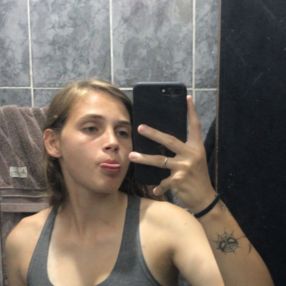 Ana júlia, Babá em Laranjal Paulista