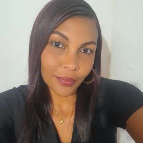 Ana Paula, Babá em Barra Mansa