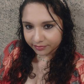 Carolaine, Babá em Vespasiano