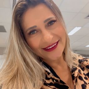 Lidiane, Babá em Ribeirão das Neves