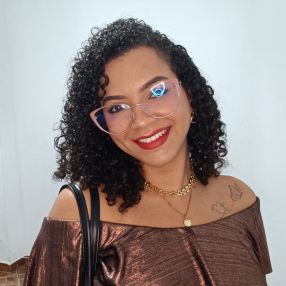 Palloma Kariny, Babá em Macaé