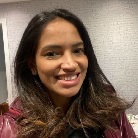 Nayara, Babá em Lages