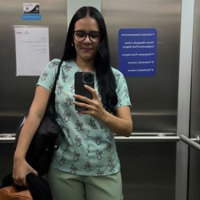 Leticia, Babá em Diadema