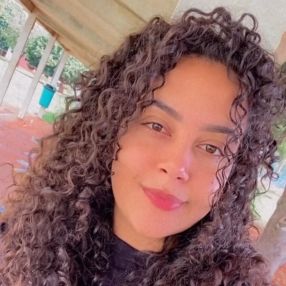 Ana Carolina, Babá em Goianápolis