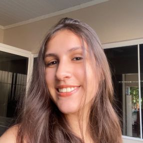 Paola, Babá em Rio Pardo