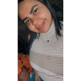 Natalyne, Babá em Nazaré da Mata