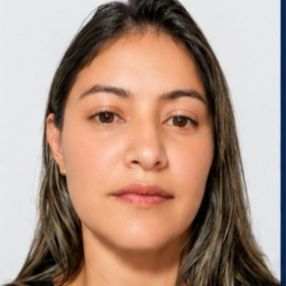 Elaine, Babá em Araucária