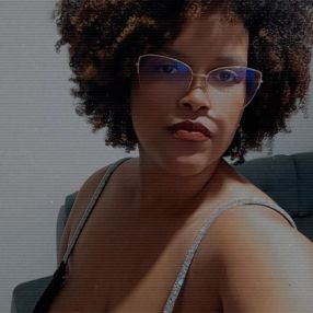 Lais Kiara, Babysitter in Luziânia