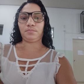 Carla, Babá em Jataí