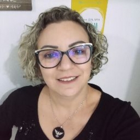 Vânia Lúcia, Babá em Santa Rita do Passa Quatro