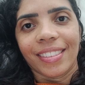 Vanderlucia, Família em Valparaíso de Goiás