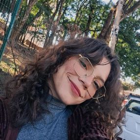 Barbara Mikaella, Babá em Patos de Minas