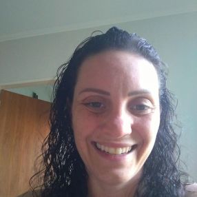 Patrícia, Babá em Catanduva