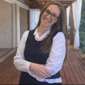Leticia, Babá em Sapiranga